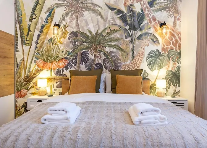 Lägenhet Stylish House With Yard 4 Pers Bukarest