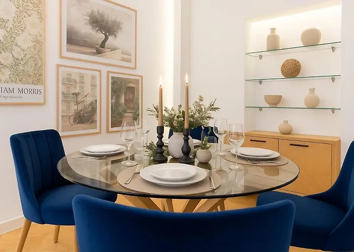 Stylish House With Yard 4 Pers Daire